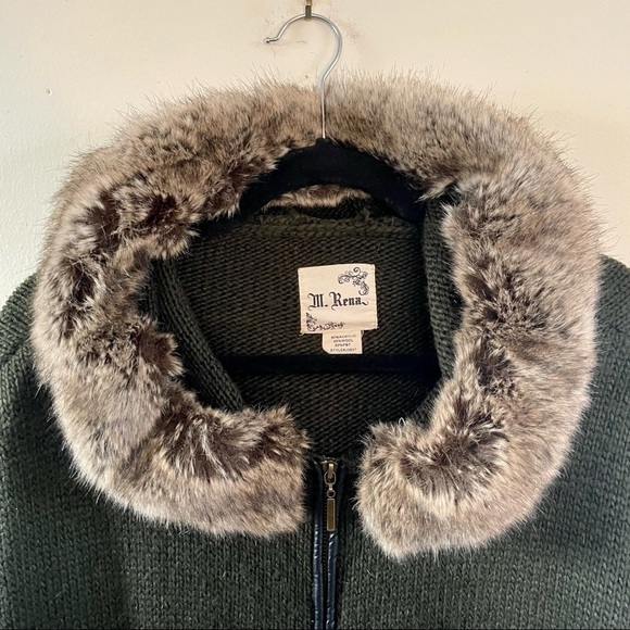 Faux Fur Trim Poncho - Picture 2 of 4